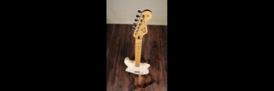 MIM Left handed Fender Stratocaster